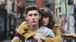 Backdrop to the movie "Dating Amber" #450141