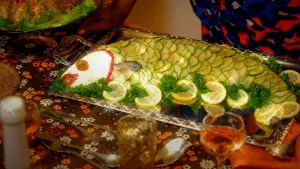 Backdrop to the movie "The 1970s Dinner Party" #200261