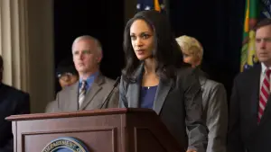 Backdrop to the movie "The Accountant" #615710