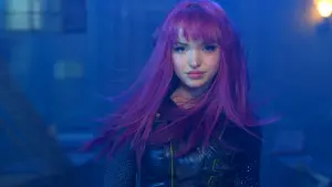 Backdrop to the movie "Under the Sea: A Descendants Story" #349054