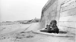 Backdrop to the movie "Le Mur de l