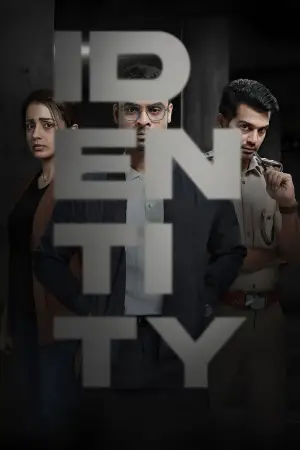 Poster to the movie "Identity" #944547