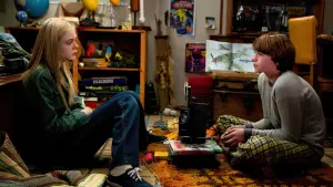 Backdrop to the movie "Super 8" #639195