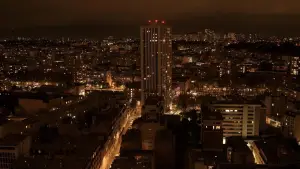 Backdrop to the movie "Mille voisins" #823844