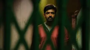 Backdrop to the movie "Thadam" #493017