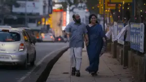 Backdrop to the movie "Pravinkoodu Shappu" #807190