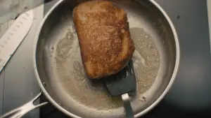 Backdrop to the movie "Anyone But You" #575438