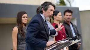 Backdrop to the movie "Werewolves" #614125