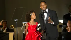 Backdrop to the movie "Annie" #444647