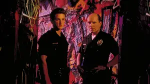 Backdrop to the movie "Colors" #438581