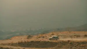 Backdrop to the movie "Taste of Cherry" #695673