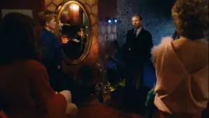 Backdrop to the movie "Broken Mirrors" #691293