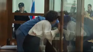 Backdrop to the movie "Politzek, the voices that challenge the Kremlin" #773657