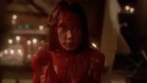 Backdrop to the movie "Carrie" #914658