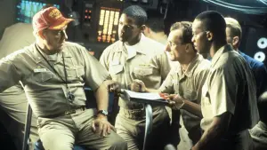 Backdrop to the movie "Crimson Tide" #720424