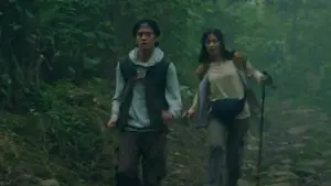 Backdrop to the movie "Petaka Gunung Welirang" #926722