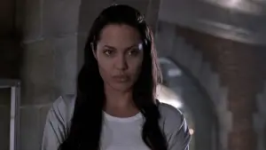 Backdrop to the movie "Lara Croft: Tomb Raider" #652457