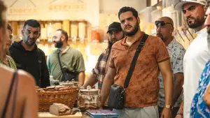 Backdrop to the movie "#BlackSheep" #596724