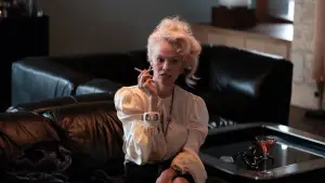 Backdrop to the movie "Rosebush Pruning" #774966