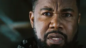 Backdrop to the movie "The Commando" #329940