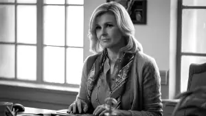 Backdrop to the movie "Bombshell" #722202