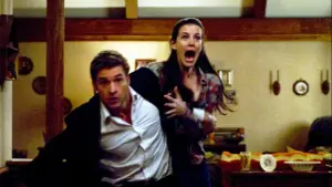 Backdrop to the movie "The Strangers" #810828