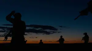 Backdrop to the movie "Sicario" #589231