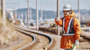 Backdrop to the movie "Slow Train" #702378