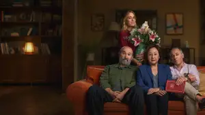 Backdrop to the movie "53 Sundays" #760468