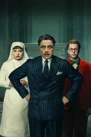 Poster to the movie "The Phoenician Scheme" #568299