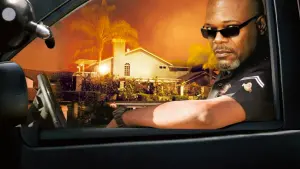 Backdrop to the movie "Lakeview Terrace" #384588