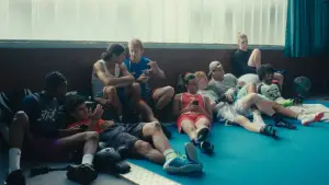 Backdrop to the movie "Wild Foxes" #770510