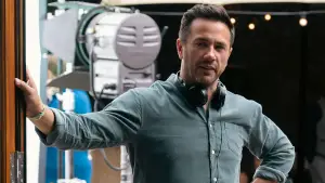 Backdrop to the movie "All of You" #591799