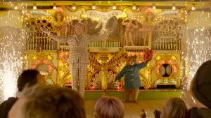 Backdrop to the movie "Paddington 2" #643922