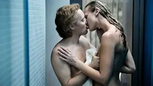 Backdrop to the movie "Headhunters" #230556