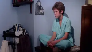 Backdrop to the movie "Secrets" #696160