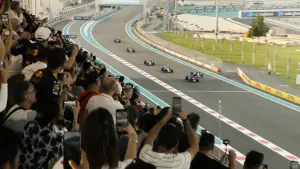 Backdrop to the movie "F1" #517637