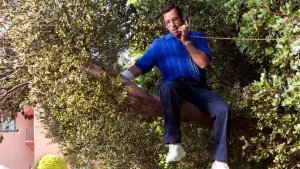 Backdrop to the movie "Sandy Wexler" #397778