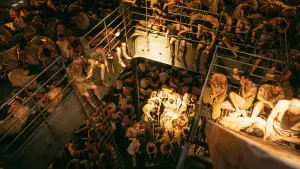 Backdrop to the movie "Dongji Rescue" #611746