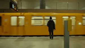 Backdrop to the movie "Jetzt. Wohin. - Meine Reise mit Robert Habeck" #690538