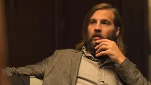 Backdrop to the movie "The Invitation" #726396