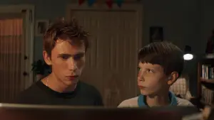 Backdrop to the movie "Griffin in Summer" #782993