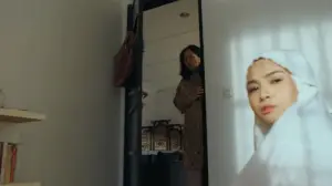 Backdrop to the movie "Tears of Faith" #789418