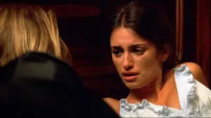 Backdrop to the movie "Blow" #685660