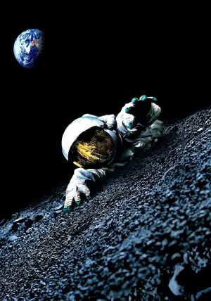 Poster to the movie "Apollo 18" #351024