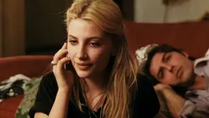 Backdrop to the movie "Drifters" #492167