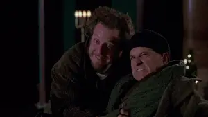 Backdrop to the movie "Home Alone 2: Lost in New York" #567502