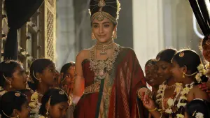 Backdrop to the movie "Ponniyin Selvan: Part I" #418261