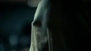 Backdrop to the movie "Salem