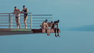 Backdrop to the movie "The Shiny Shrimps" #273833